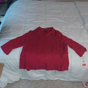 Womens quarter sleeve top